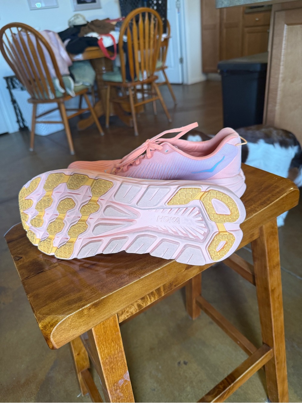 11 Wide Hoka Peach-Orange Running Sneakers - Picture 2 of 4